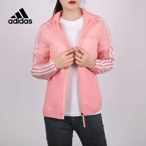 adidas阿迪达斯外套女装2020新款连帽粉色薄款运动夹克ft2883
