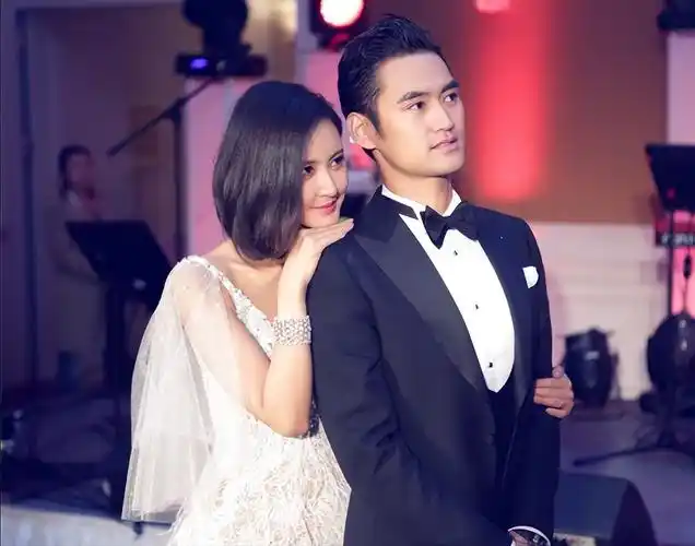 娱乐圈怕老婆的4位男明星,袁弘吃妻子剩饭,李承铉负责带娃