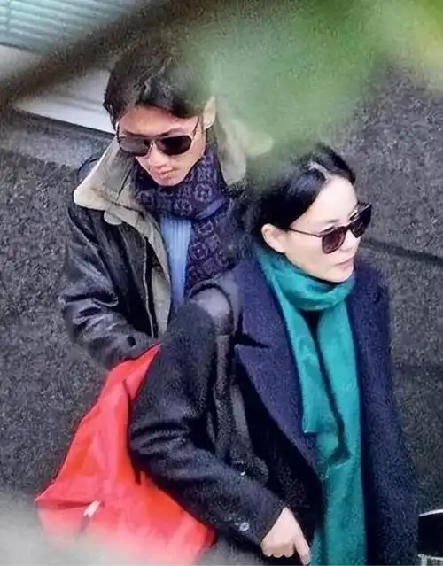 谢霆锋王菲生活虽历经风雨却始终没有放手盘点下他们的爱情史