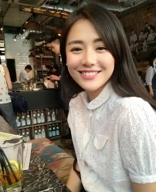 马思纯写真图片-自制260x540壁纸.高清大图-明星写真馆n63.com