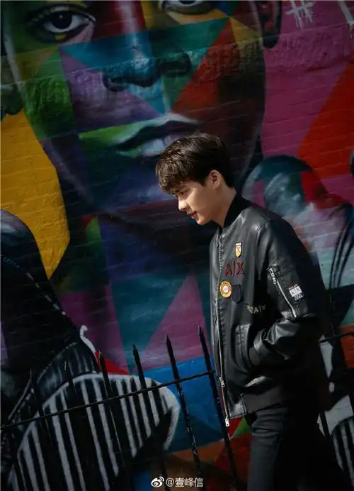 李易峰街拍大片壹封信 图【170910-14 纽约时装周ralphlauren &