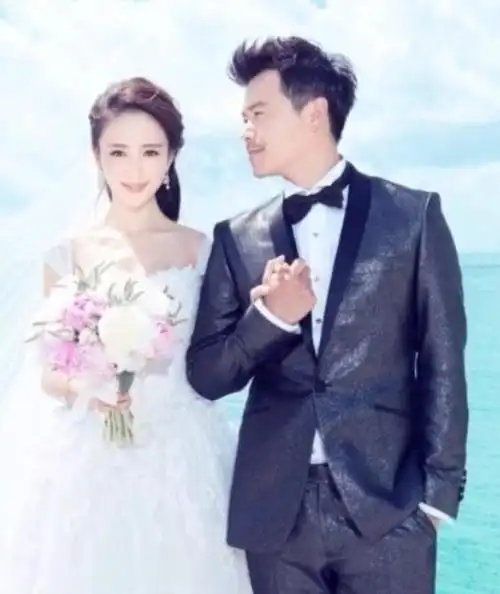 许龄月的老公孙铱许龄月公布恋情