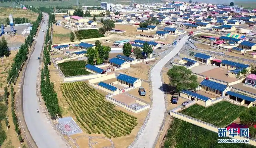 达拉特旗昭君镇和胜村城拐社乡村公路.