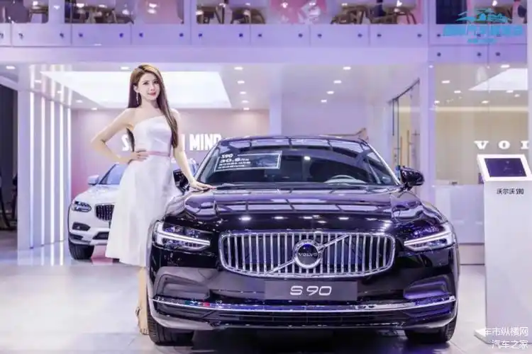 3月沈阳春季国际车展高甜共赏美女车模绰约多姿