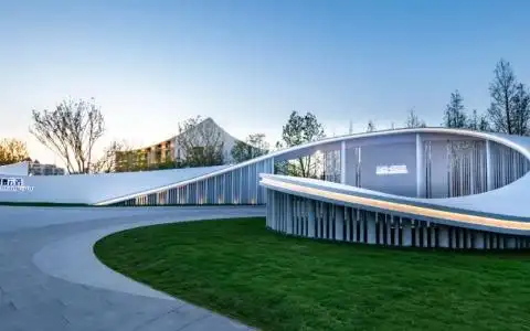 济宁旭辉银盛泰 · 博观云著 景观设计 / 奥雅设计