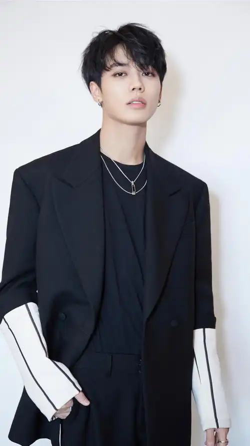 林彦俊帅气写真手机壁纸