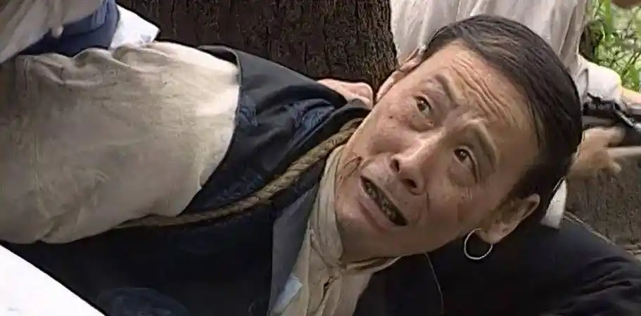 民国奇案:少女惨死闺房中"狗肉县长"设宴款待,引蛇出洞锁真凶