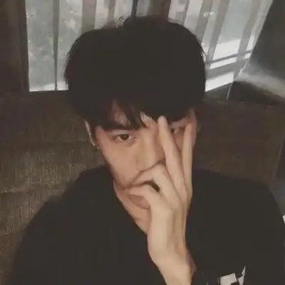 简单耐看的真人男头像图片超拽霸气男生气质高清图片大全