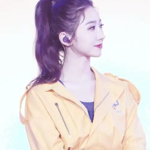 火箭少女101孟美岐头像赞评论更多