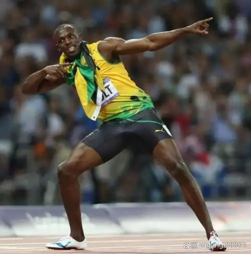 男子100米,男子200米以及男子4×100米接力的世界纪录保持者,同时是