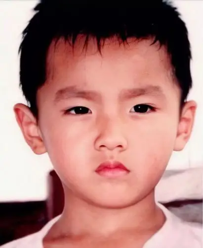 吴亦凡成龙许嵩陈伟霆陈乔恩迪丽热巴华晨宇朱一龙关晓彤好啦,以上就