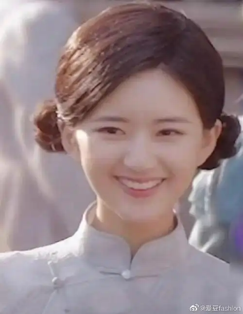 欧阳娜娜短发民国造型