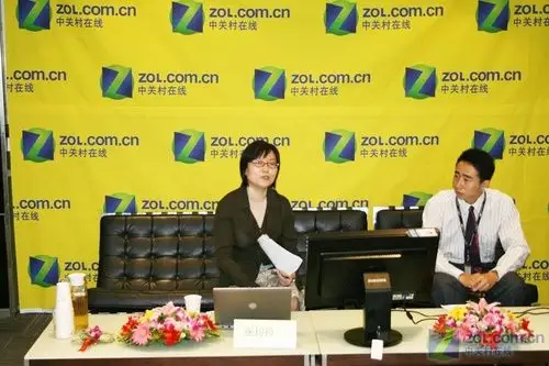 访谈中有一位上海网友问到"这次回归,sig最大的资本是什么"时,张玲玲