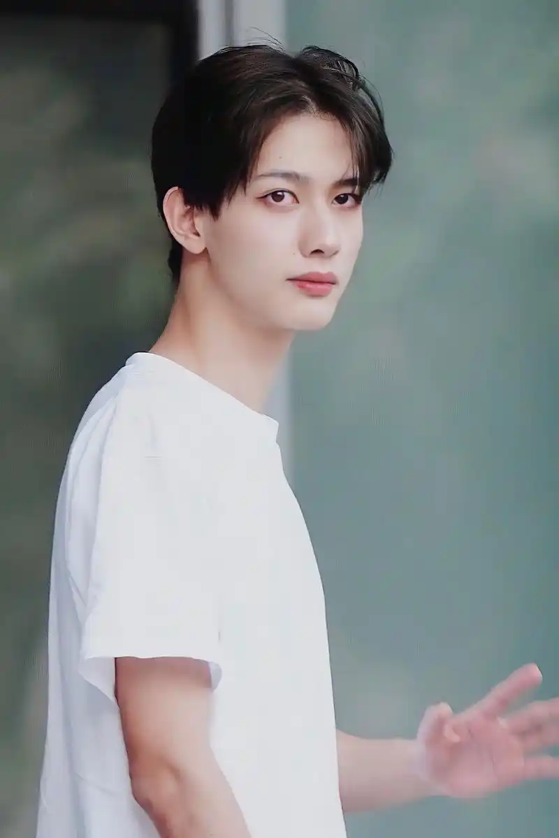 创造营学员甘望星图片