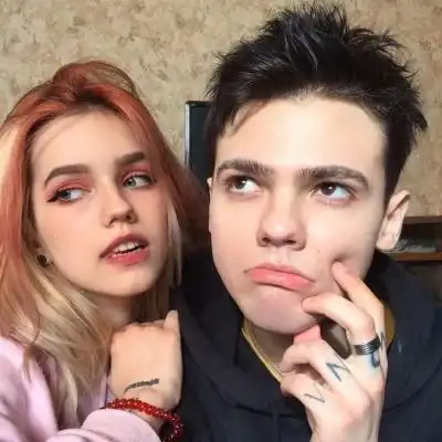 2021欧美ins头像情侣高清好看的2021最潮情侣头像欧美图片