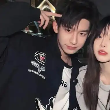 温柔到爆的真人神仙情头超甜情侣高清一人一张图片大全