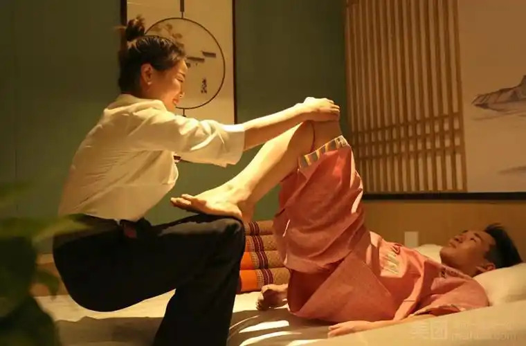 镇店之宝高级足疗按摩100分钟