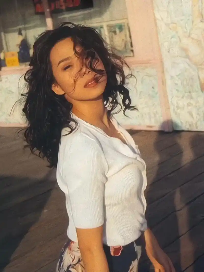 林忆莲 #单眼皮 #老照片 吃惊了,竟然有人分不清吴倩莲和 - 抖音