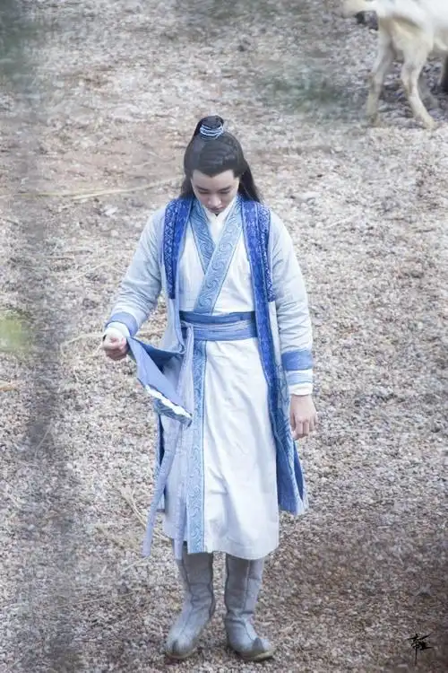 王俊凯# #tfboys王俊凯# #tfboys#诛仙拍摄cr:karroy_emperor帝王站