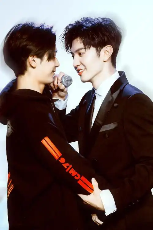 这对能磕吗?陈哲远x骆明劼,月骆星陈(多图预警)