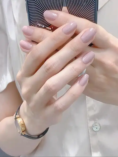 高级温柔感02一秒沦陷浅色豆沙色美甲