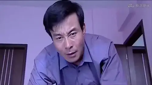 罪域:老总和姑娘逛完街回家,怎料家里已经有人拿刀等着了