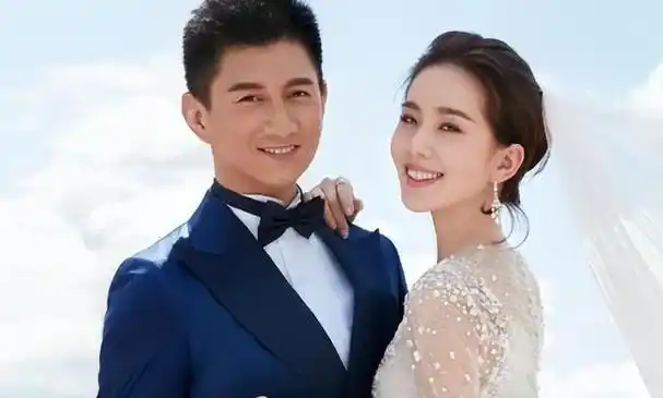 网传吴奇隆与刘诗诗离婚?疑男方出轨女助理,一切有迹可循