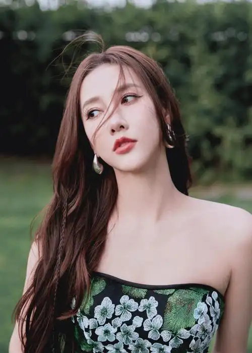 弦子带着不甘杀回来了##弦子余澈难诀别