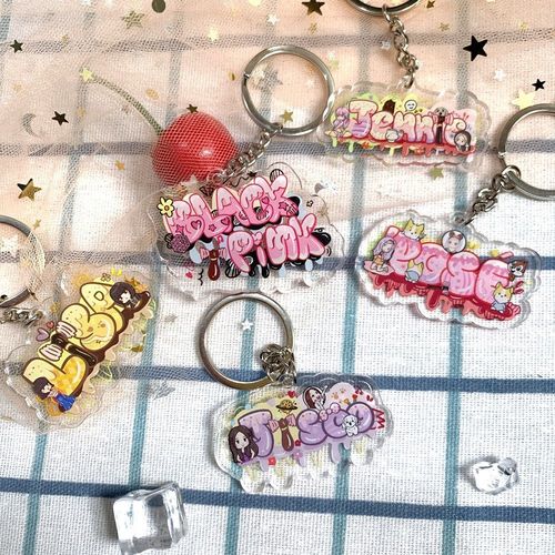 blackpink女团组合周边字母挂件 lisa ros07 jennie jisoo钥匙扣