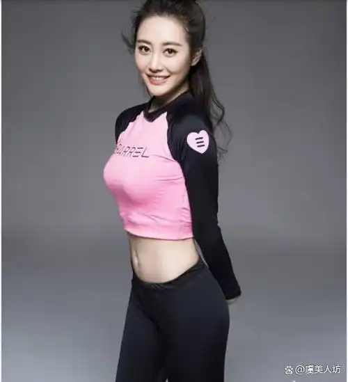 宅男女神系列之14号女神-王鸥