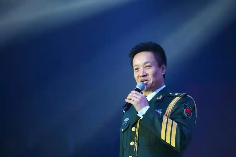 阎维文---小康之歌激情放歌