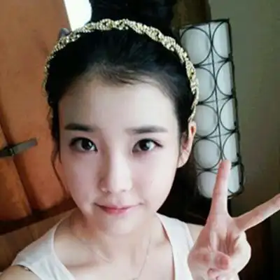 图iu出道前照片介绍从小就很漂亮