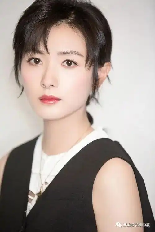 万茜文艺女青年质朴低调却又才华横溢