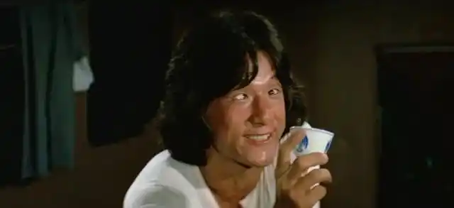 1979年袁和平拍摄醉拳续作成龙无法出演成了一个难题