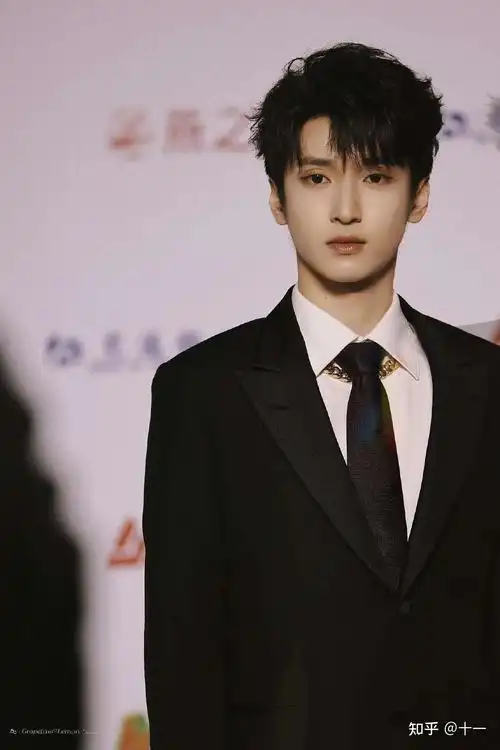 为什么很多人说tnt严浩翔最帅但我get不到他的帅气? - 知乎