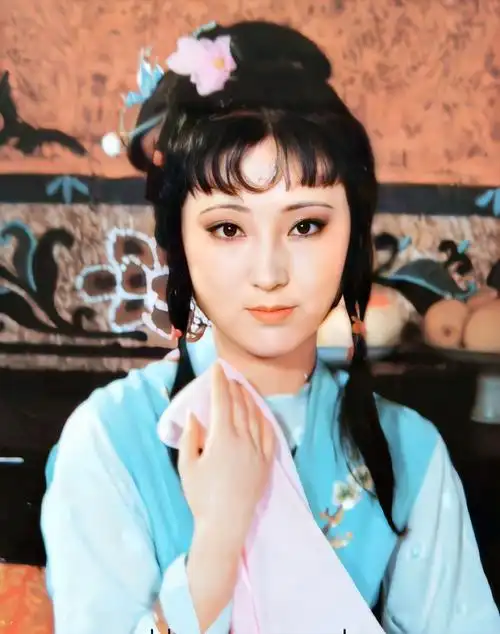 有没有87版林黛玉的高清壁纸可以分享