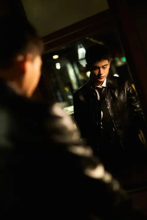 欧豪寸头痞帅##欧豪皮衣寸头的帅