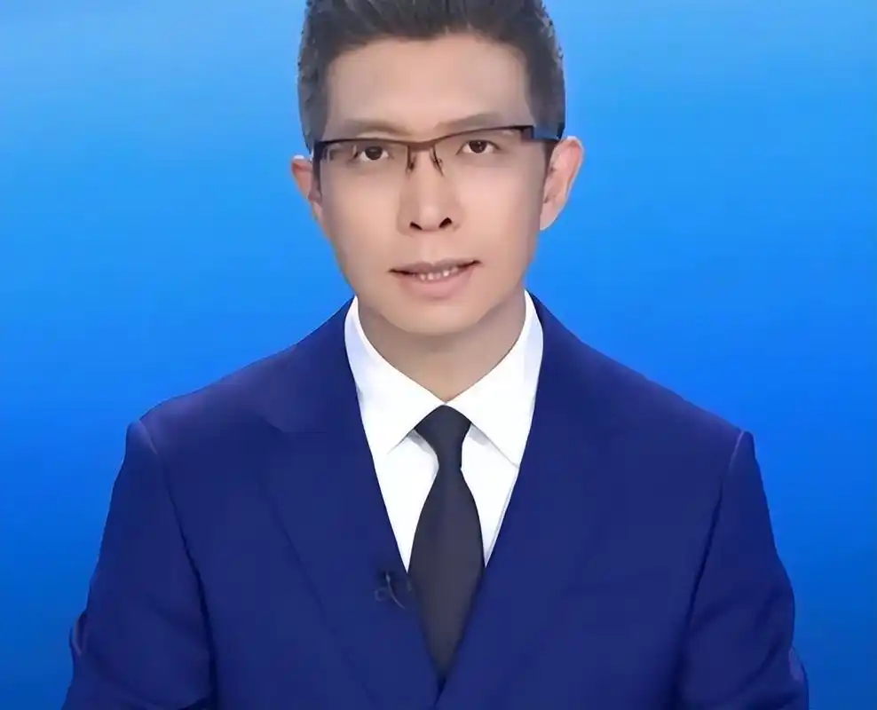 朱广权个人资料(年过40还不结婚,引起诸多猜测,但不影响他的生活)