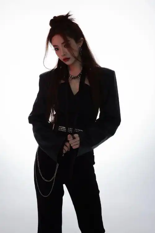 喻言巡演成都场