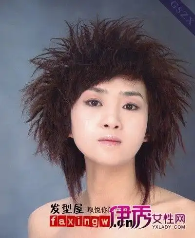 女生锡纸烫烫发发型图片(4)_流行发型_美容-伊秀女性网|yxlady.com