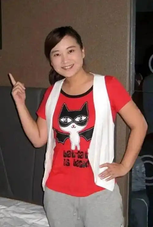 贾玲在娱乐圈中很有名,她的喜剧才华被广大观众所认可,但是她的体重却