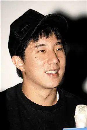 房祖名:21岁出道,23岁上春晚,12岁进监狱,有过8年吸毒史 - 房祖名