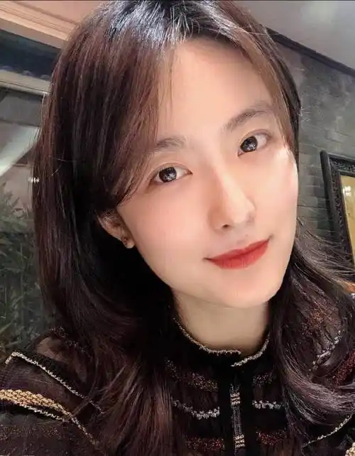 原创演员徐百慧女知青专业户出道18年0绯闻38岁未婚未育很幸福