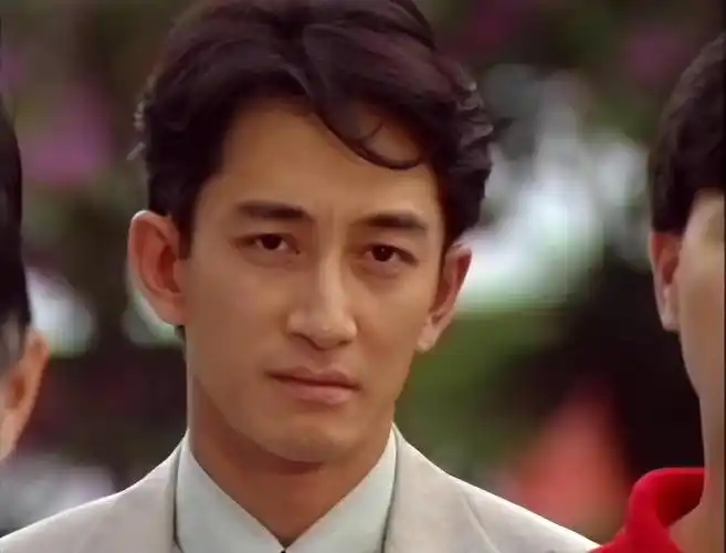 回顾王阳演了18年配角不火40岁娶妻爆红不离不弃相爱十年