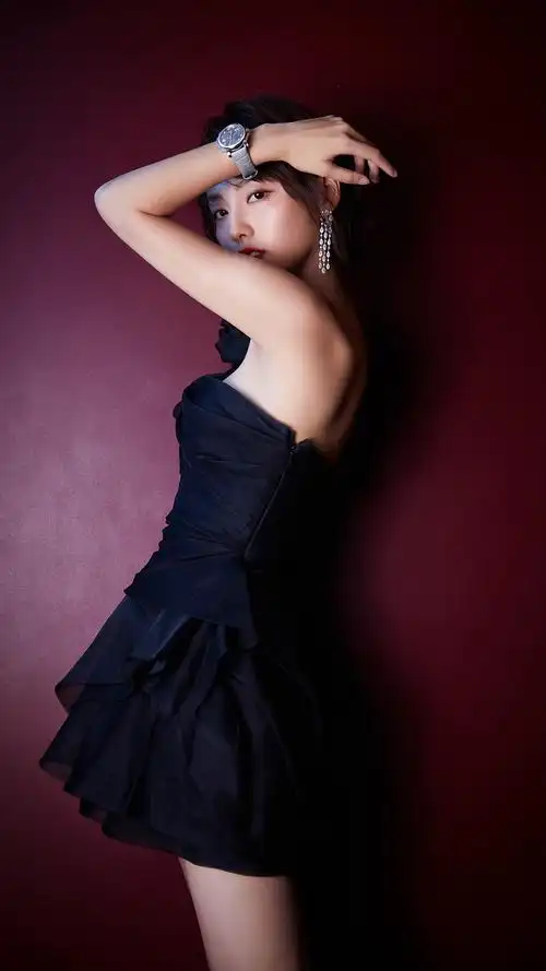 张嘉倪性感时尚写真手机壁纸