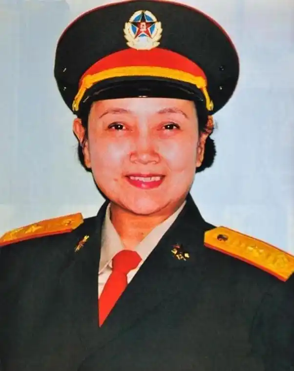 女演员王晓棠:少将军衔,曾任八一厂长,如今90岁依旧美丽动人