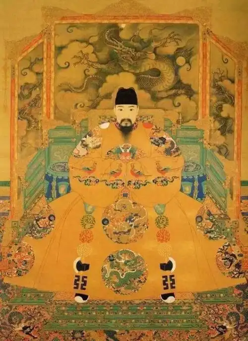 十二章纹制作为历代帝王的服章制度,一直沿用至袁世凯复辟帝制,随后