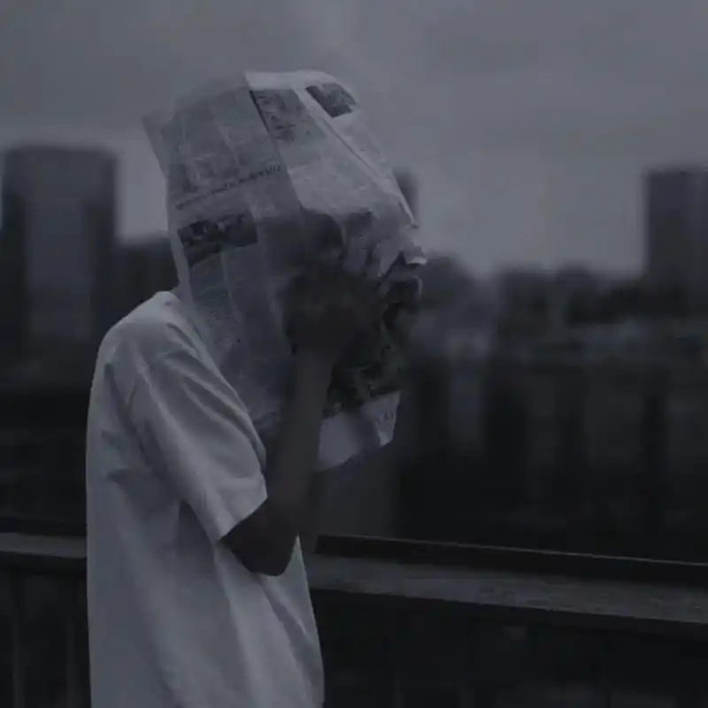 超丧的伤感男生头像