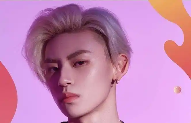 npc发展天翻地覆,蔡徐坤仍负面缠身,他俩定位准_尤长靖_认可_路线