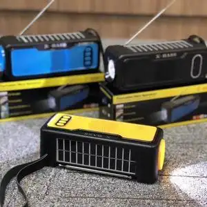 太阳能蓝牙音箱多功能插卡u盘收音机手电筒蓝牙音响播放器小音响